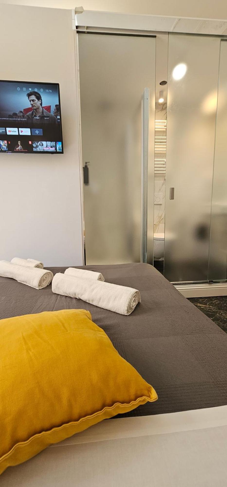 Room Roma Nazionale Экстерьер фото