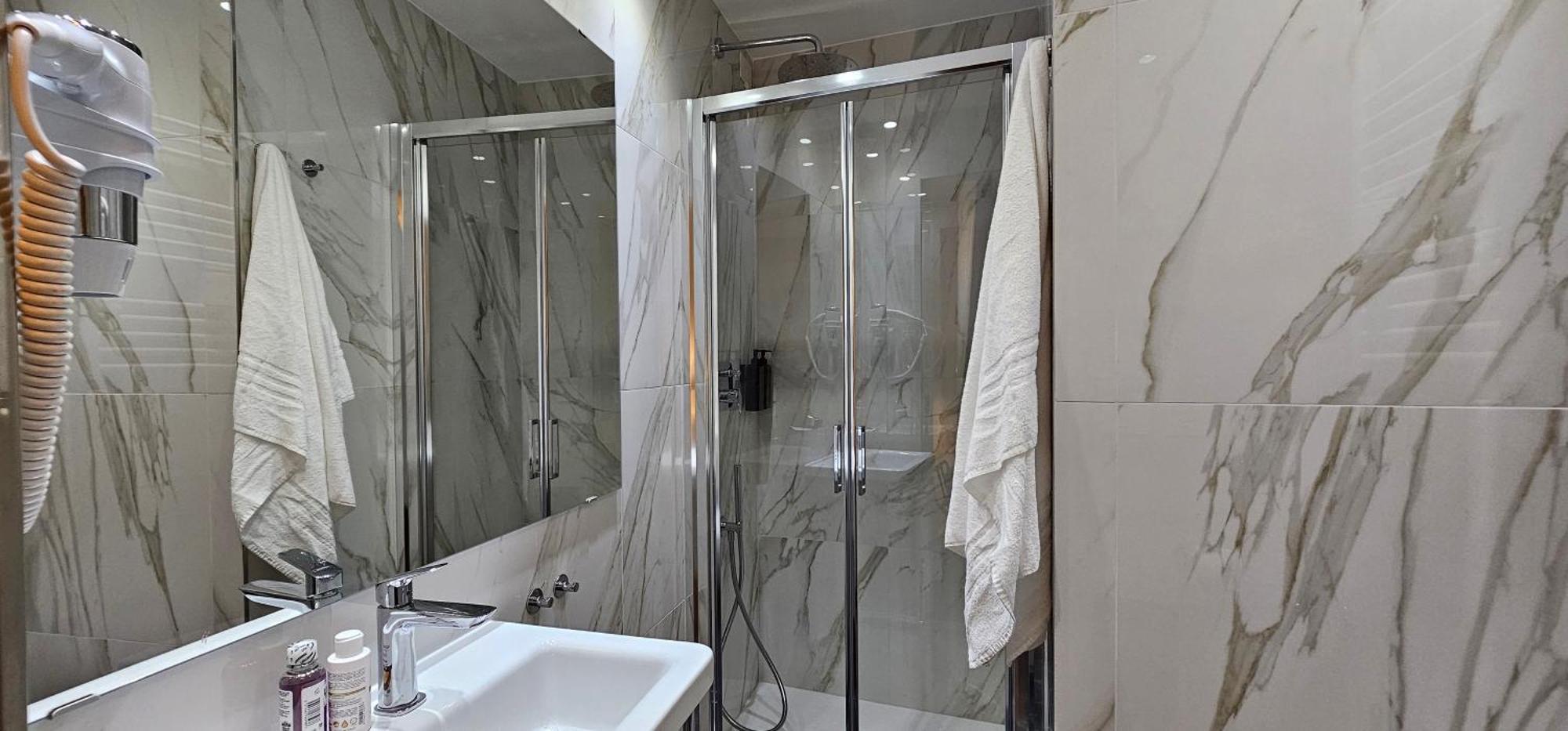 Room Roma Nazionale Экстерьер фото