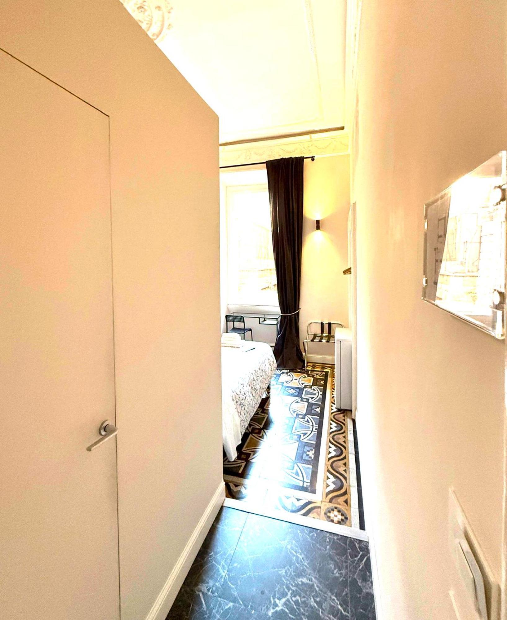 Room Roma Nazionale Экстерьер фото